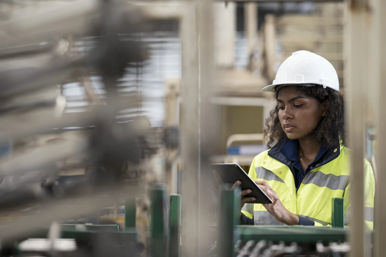 Engineer using Seeq in a plant