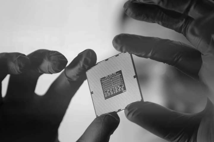 Seeq Semiconductor Manufacturing industry